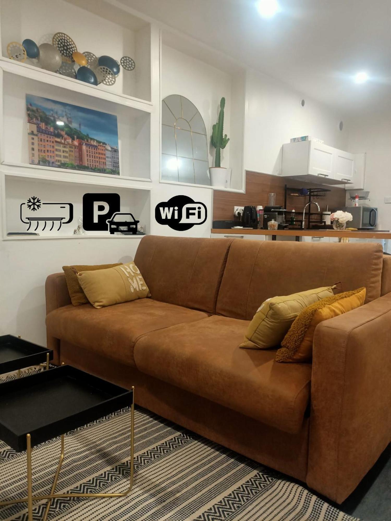 Le Petit Cocon - Parking Prive - Lyon Sud Apartamento Vénissieux Exterior foto